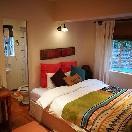 Babbling Brook Bed & Breakfast Питермарицбург Экстерьер фото