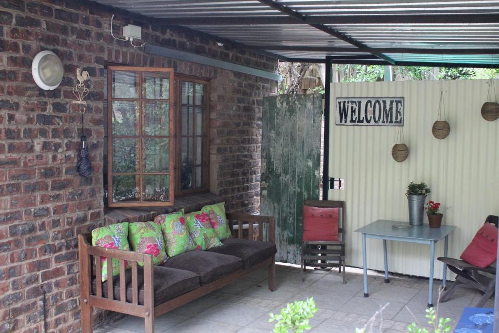 Babbling Brook Bed & Breakfast Питермарицбург Номер фото