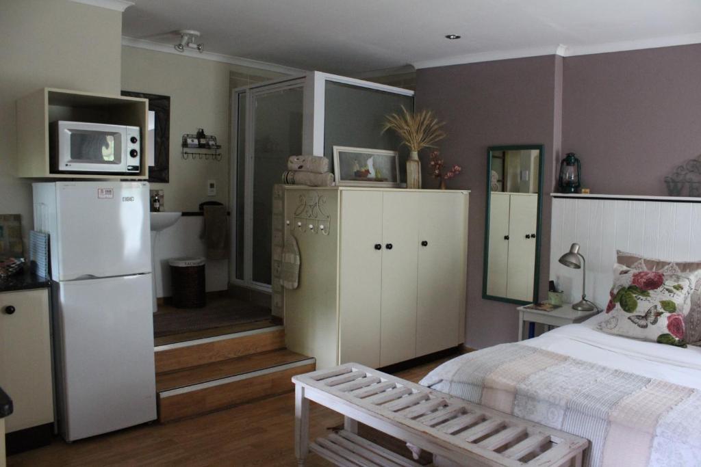 Babbling Brook Bed & Breakfast Питермарицбург Экстерьер фото