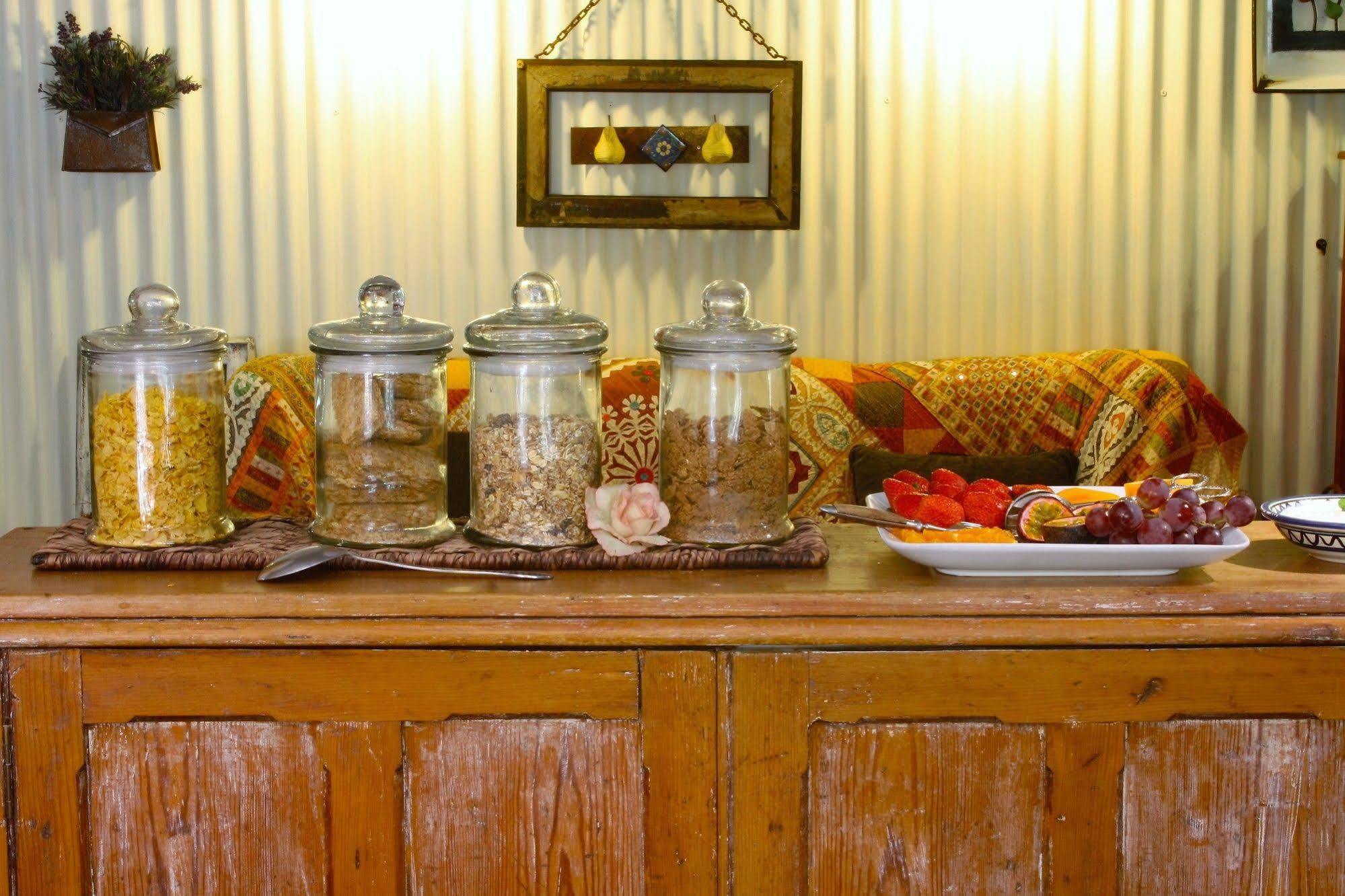 Babbling Brook Bed & Breakfast Питермарицбург Экстерьер фото