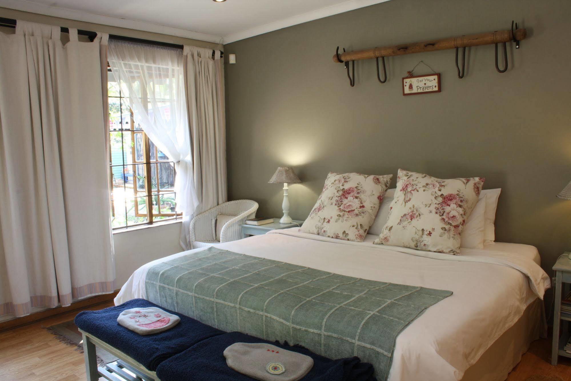 Babbling Brook Bed & Breakfast Питермарицбург Экстерьер фото